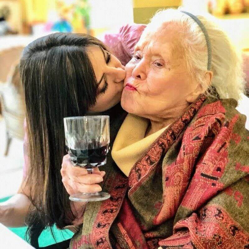 Glass of wine and caring team at Sacramento Community Glass of wine and caring team at Sacramento Community